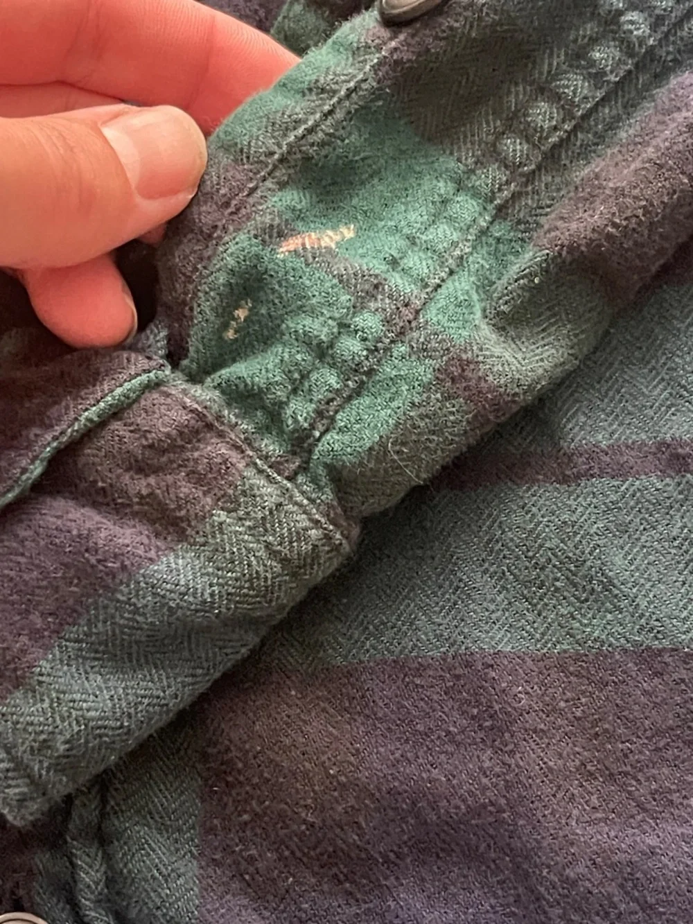 J.Crew Flannel Shirt Men’s L Slim Fit Green Black Buffalo Plaid Cotton Button Up